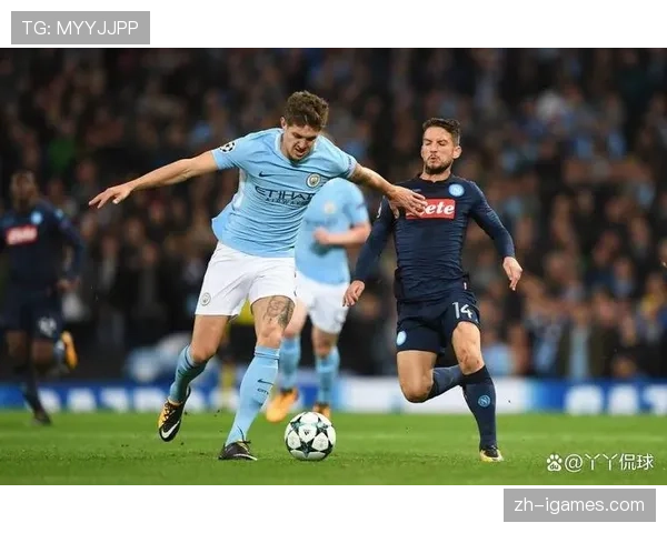 曼城伊蒂哈德球场主场气氛热烈，助球队取胜