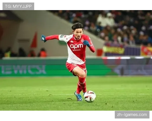 摩纳哥球员盛赞南野拓实贡献，球队为其重伤送上祝福