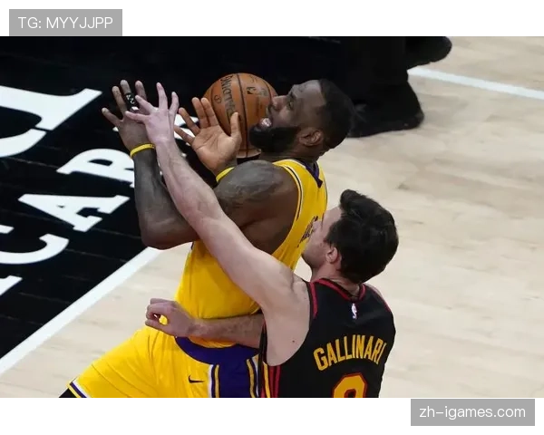 沃克26分难救主，老鹰三连胜遭湖人强势终结