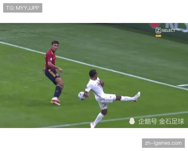 “VAR介入判罚,确认伯恩利后卫禁区内封堵射门为有效防守” “VAR介入判罚,确认伯恩利后卫禁区内封堵射门为有效防守”